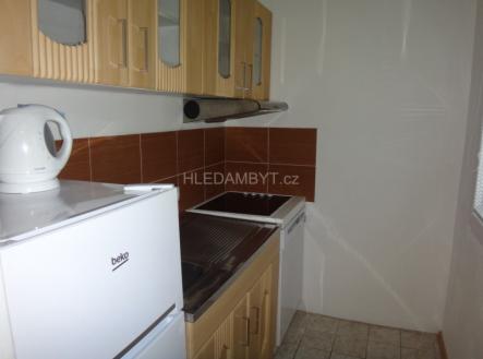 Pronájem bytu, 1+kk, 33 m²
