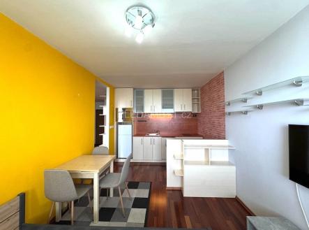 Pronájem bytu, 2+kk, 44 m²