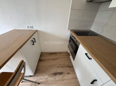 Pronájem bytu, garsoniéra, 24 m²
