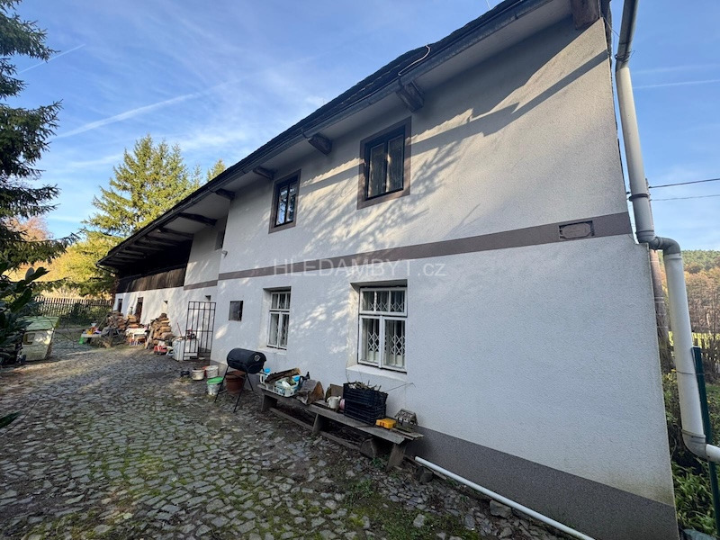 Prodej chalupy Kokořínsko Dubá - Zakšín 6+1 se zahradou 1 255 m
