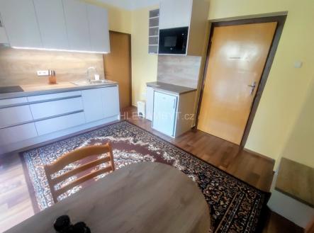 Pronájem bytu, 1+1, 42 m²