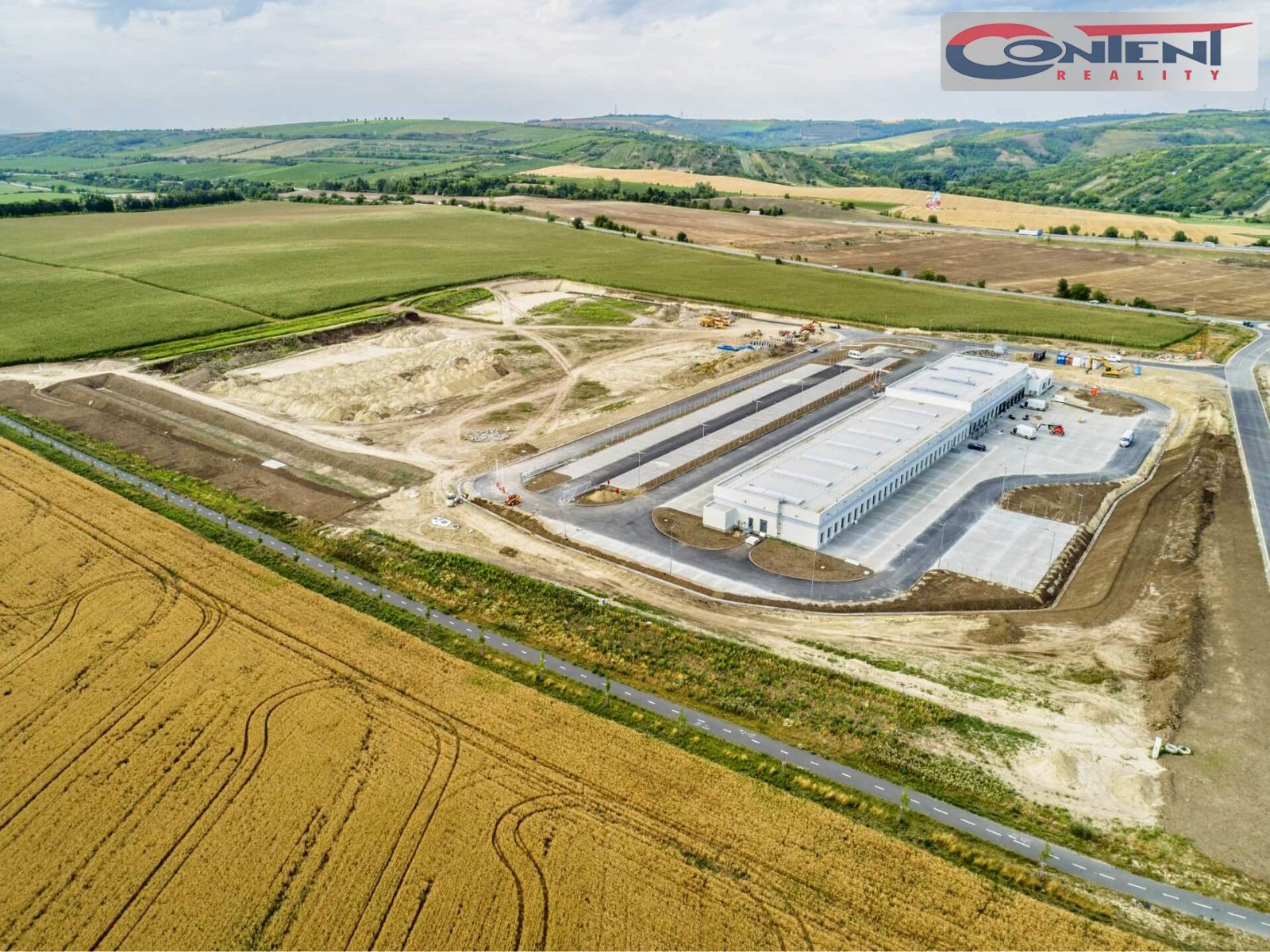 Pronájem skladu, výrobních prostor 4.000 m², Hustopeče, D2