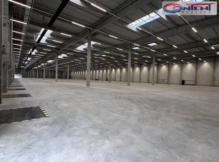 Pronájem - skladovací prostor, 21 900 m² obrázek