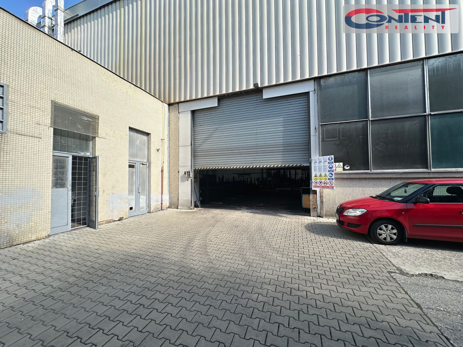 Pronájem skladu, výrobních prostor 1.400 m², Praha 10 - Hostivař