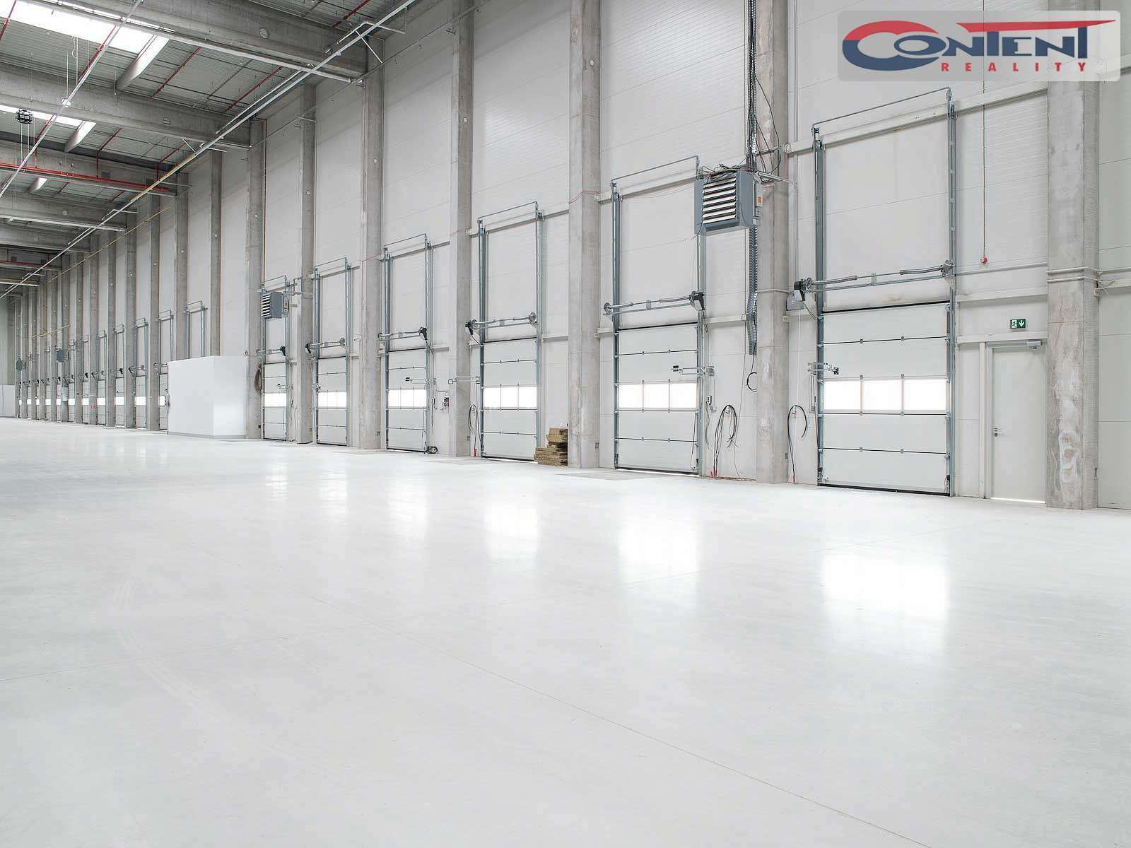 Pronájem skladu, výrobních prostor 6.000 m², Kozomín D8