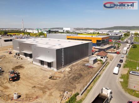 Pronájem skladovací prostor, 874 m²