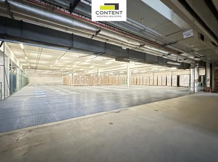 Pronájem skladovací prostor, 5 330 m²