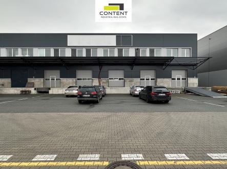 Pronájem skladovací prostor, 5 330 m²