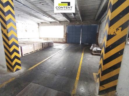 Pronájem skladovací prostor, 973 m²