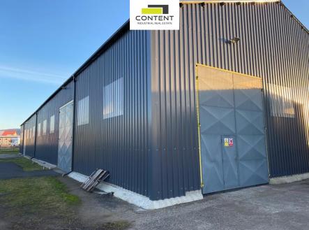 Pronájem skladovací prostor, 880 m²