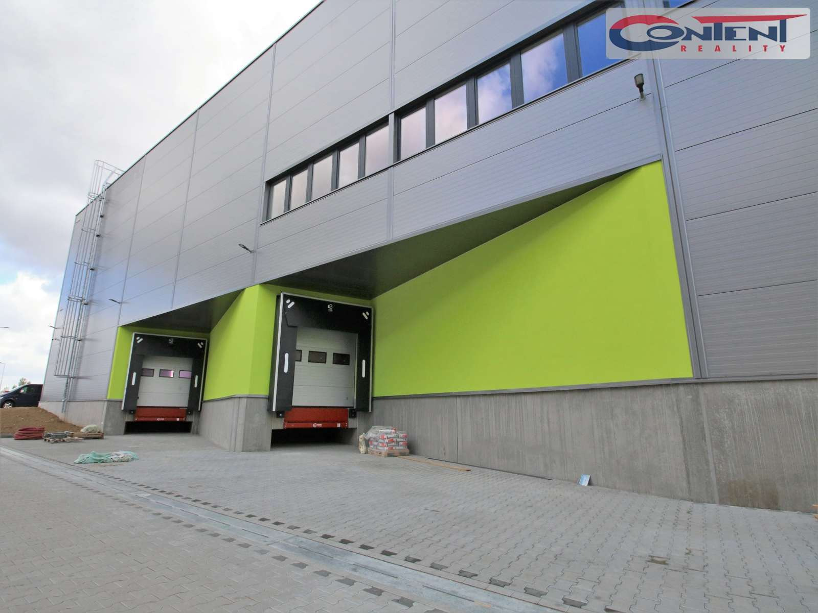 Pronájem skladových ploch 4752 m² Nehvizdy