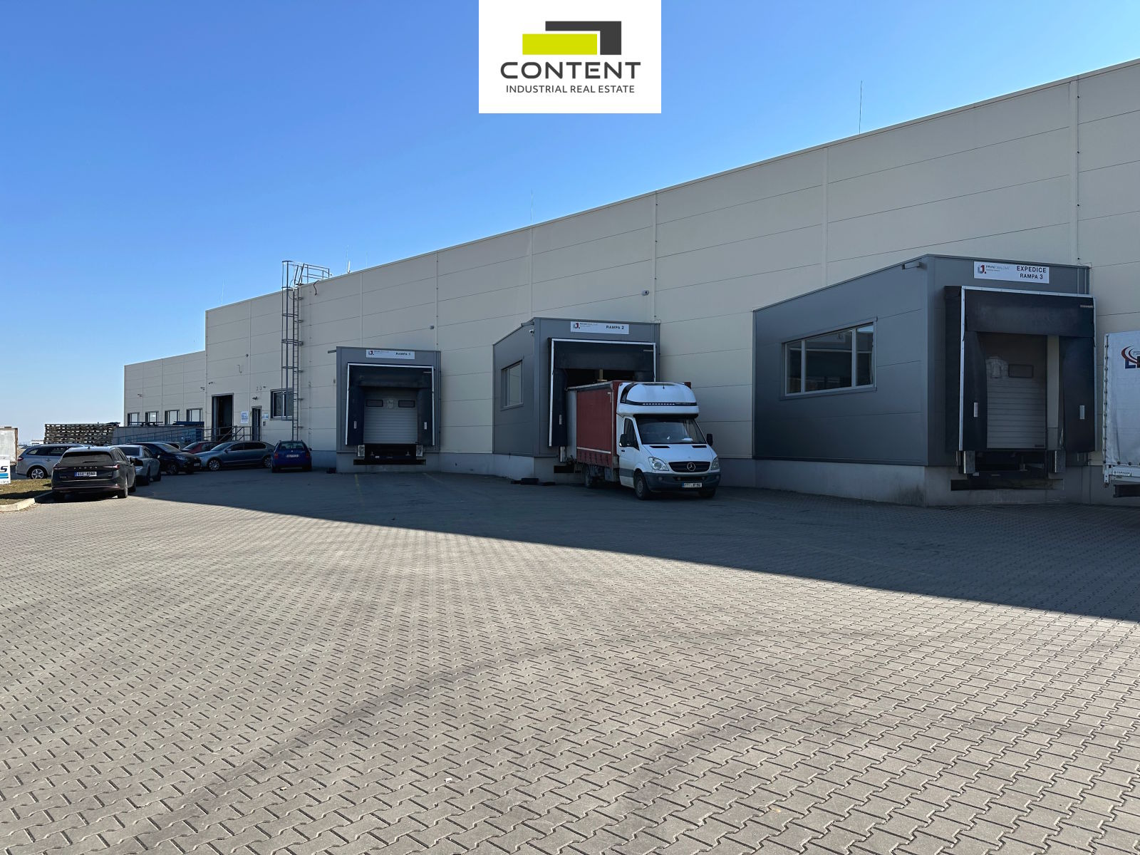 Podnájem skladu, výrobních prostor 1.000 m², Praha-východ, Radonice