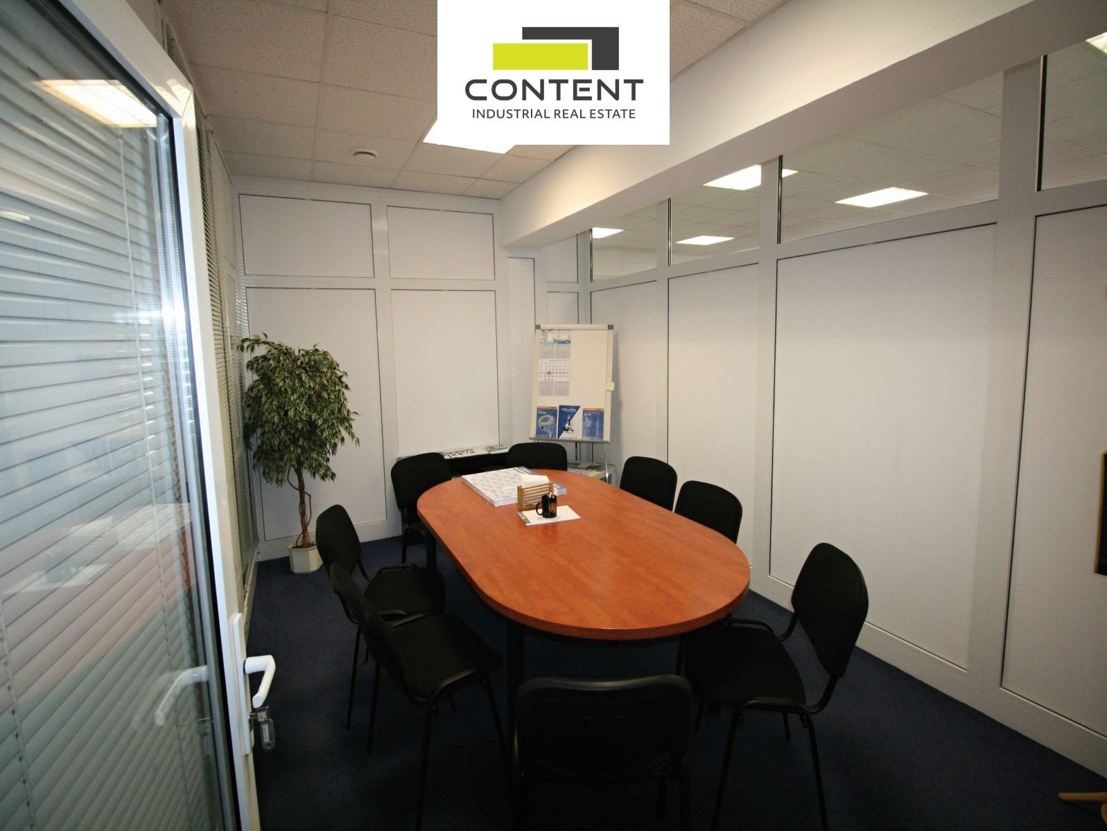 Pronájem kanceláří 465 m², Praha 8 - Dolní Chabry