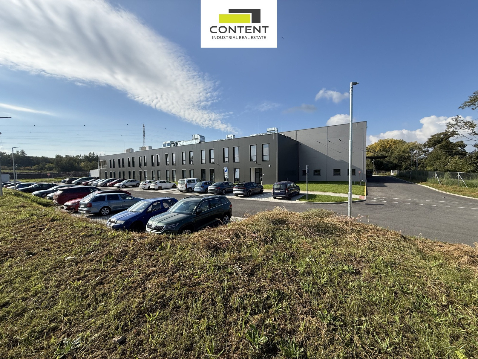 Prodej komerčního areálu 12.792m², Praha - Východ 