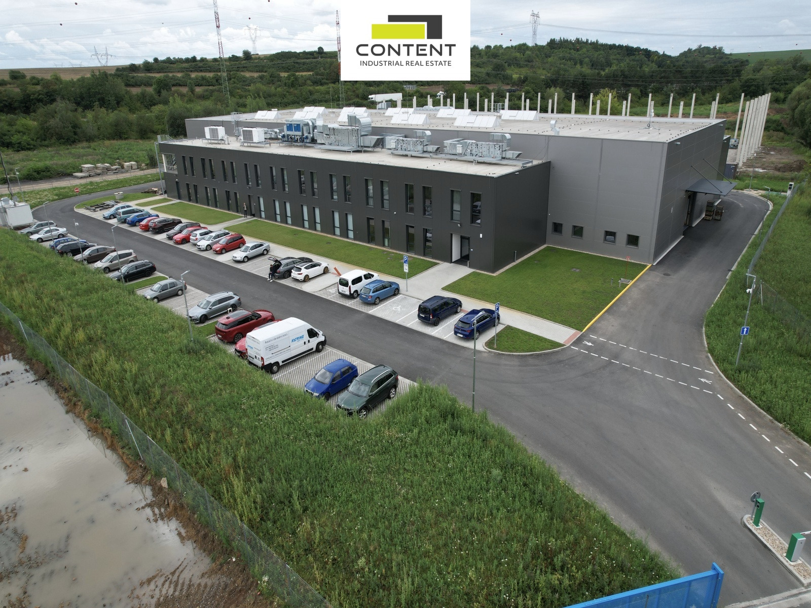 Prodej komerčního areálu 12.792m², Praha - Východ 