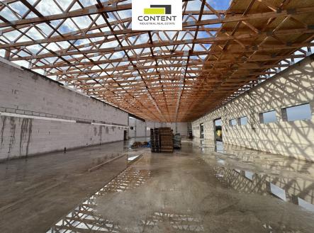 Pronájem skladovací prostor, 2 357 m²