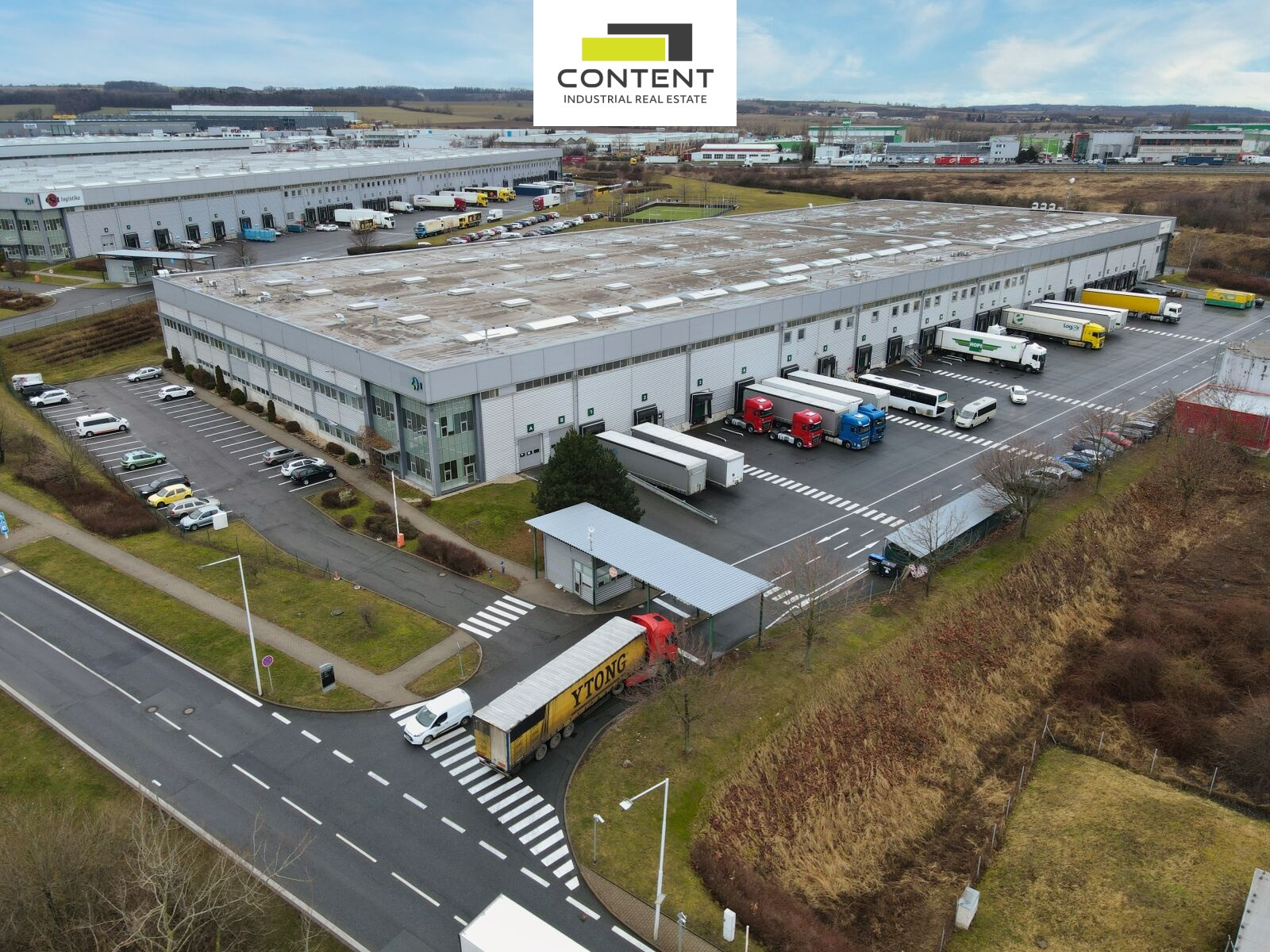 Pronájem skladu, výrobních prostor 20.940 m², Jažlovice, D1