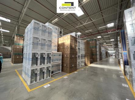 Pronájem skladovací prostor, 1 200 m²