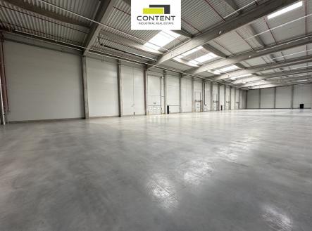 Pronájem výrobní prostor, 3 980 m²