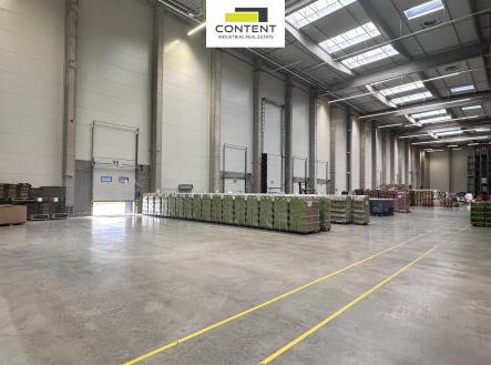 Pronájem výrobní prostor, 3 000 m²