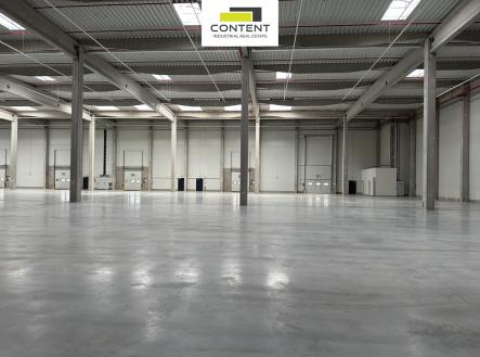 Pronájem výrobní prostor, 4 240 m²