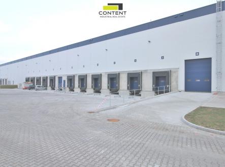 Pronájem skladovací prostor, 30 000 m²