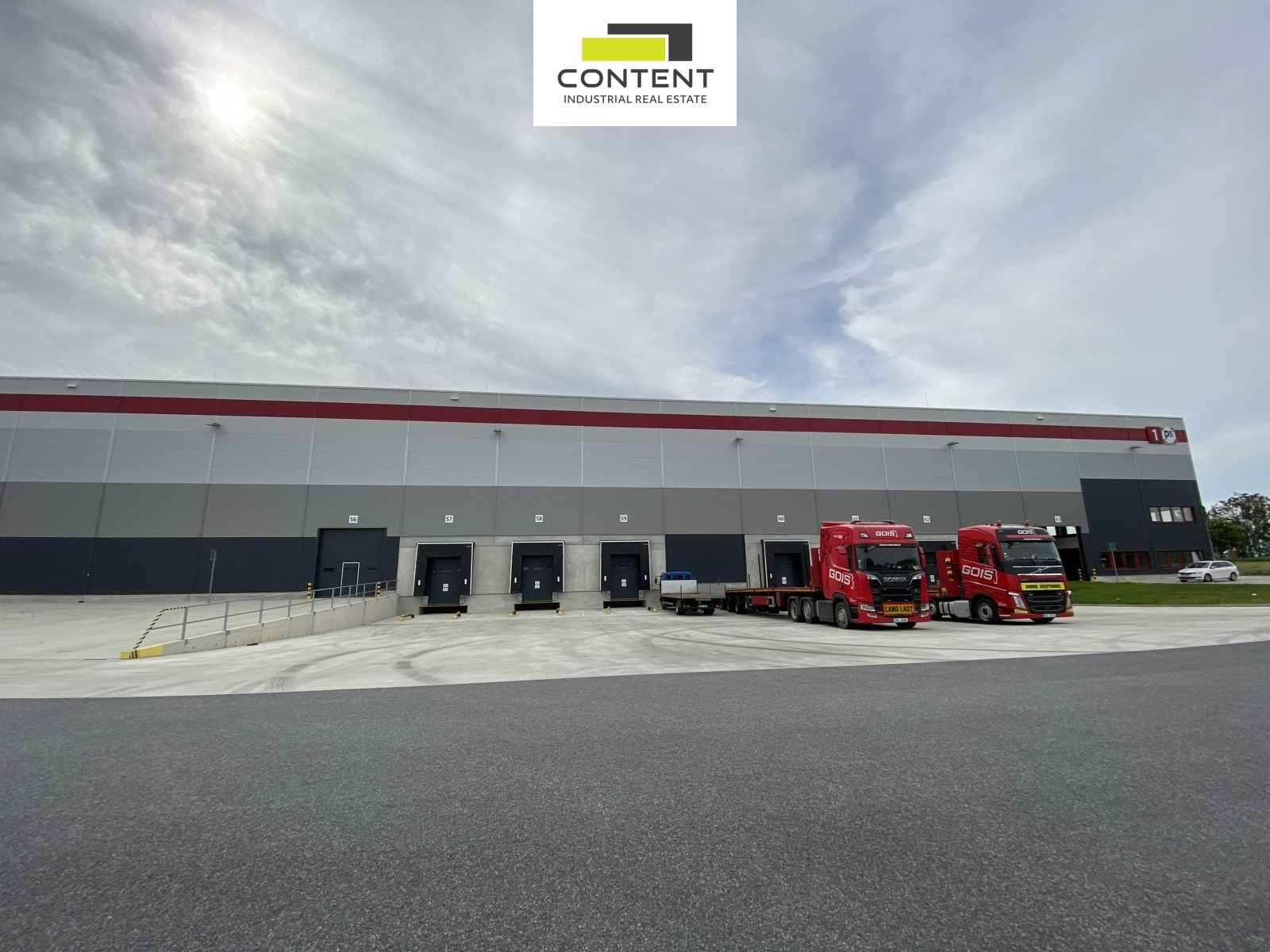 Pronájem skladu nebo výrobních prostor 16.210 m², Praha - východ, D11