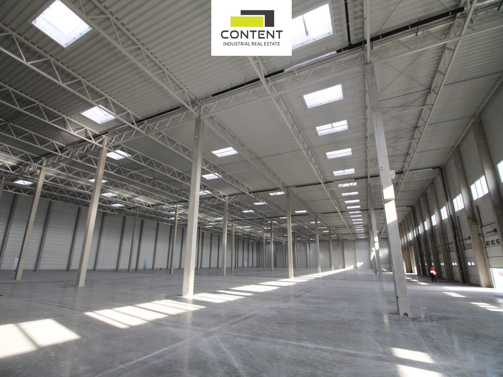 Pronájem skladu, výrobních prostor 8.763 m², Hostivice, D6