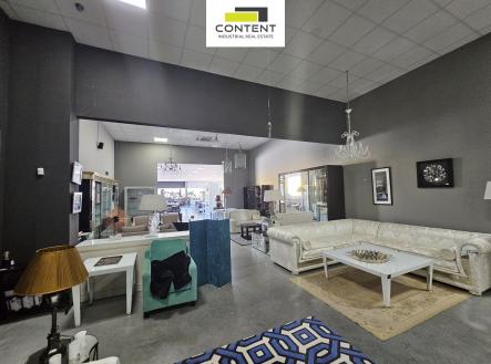 Pronájem skladovací prostor, 268 m²