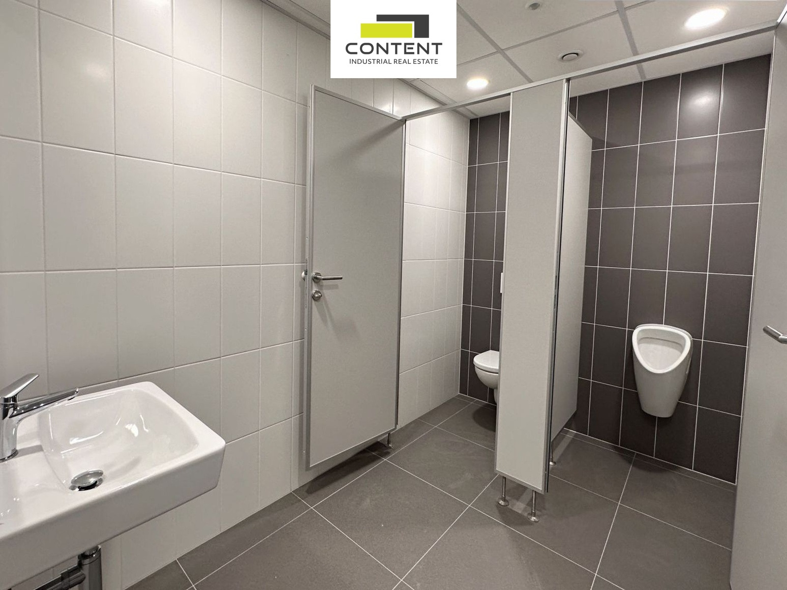 Pronájem skladu, výroby, stavba na klíč 2.460 m², Praha 9 - Horní Počernice, D10