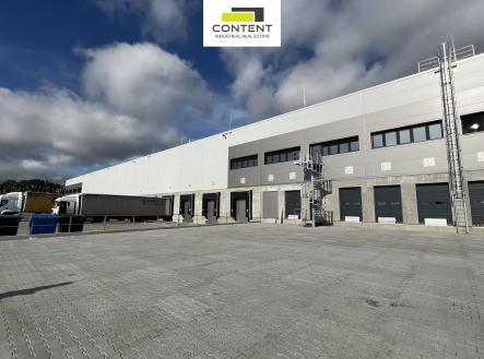 Pronájem skladovací prostor, 2 940 m²