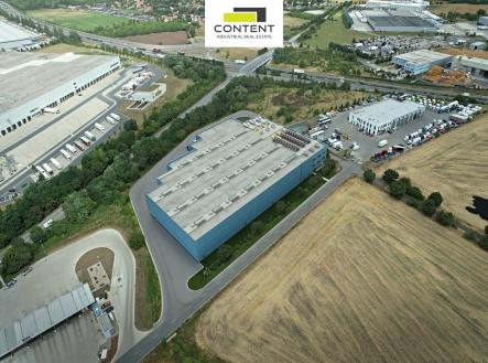 Pronájem výrobní prostor, 3 800 m²