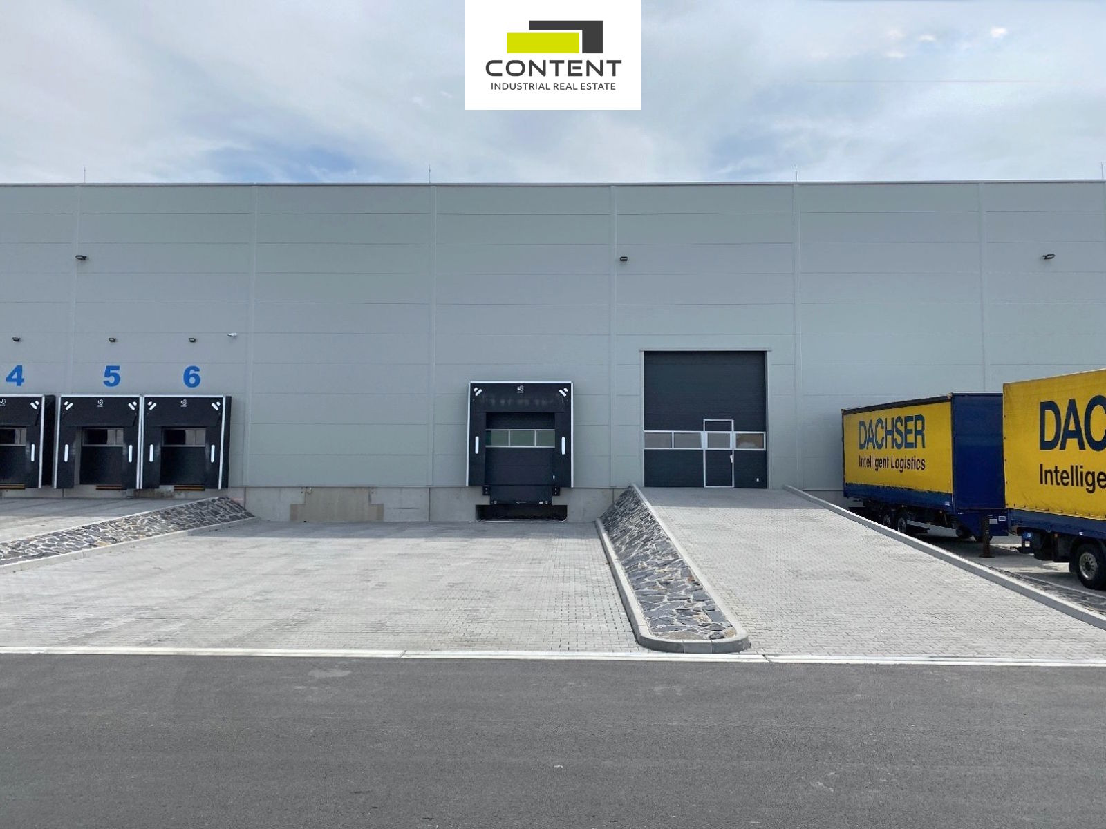 Pronájem novostavby skladu, výrobních prostor 3.078 m², Holubice, D1