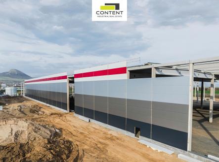 Pronájem výrobní prostor, 8 330 m²