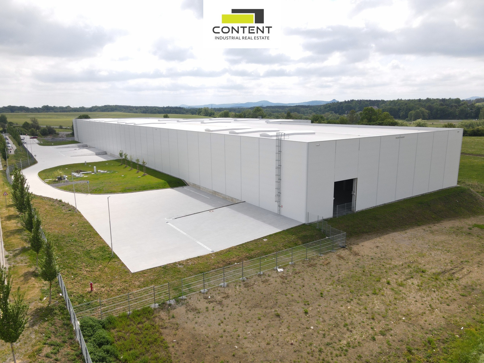 Pronájem skladu, výrobních prostor 3.000 m², Česká Lípa - Dobranov