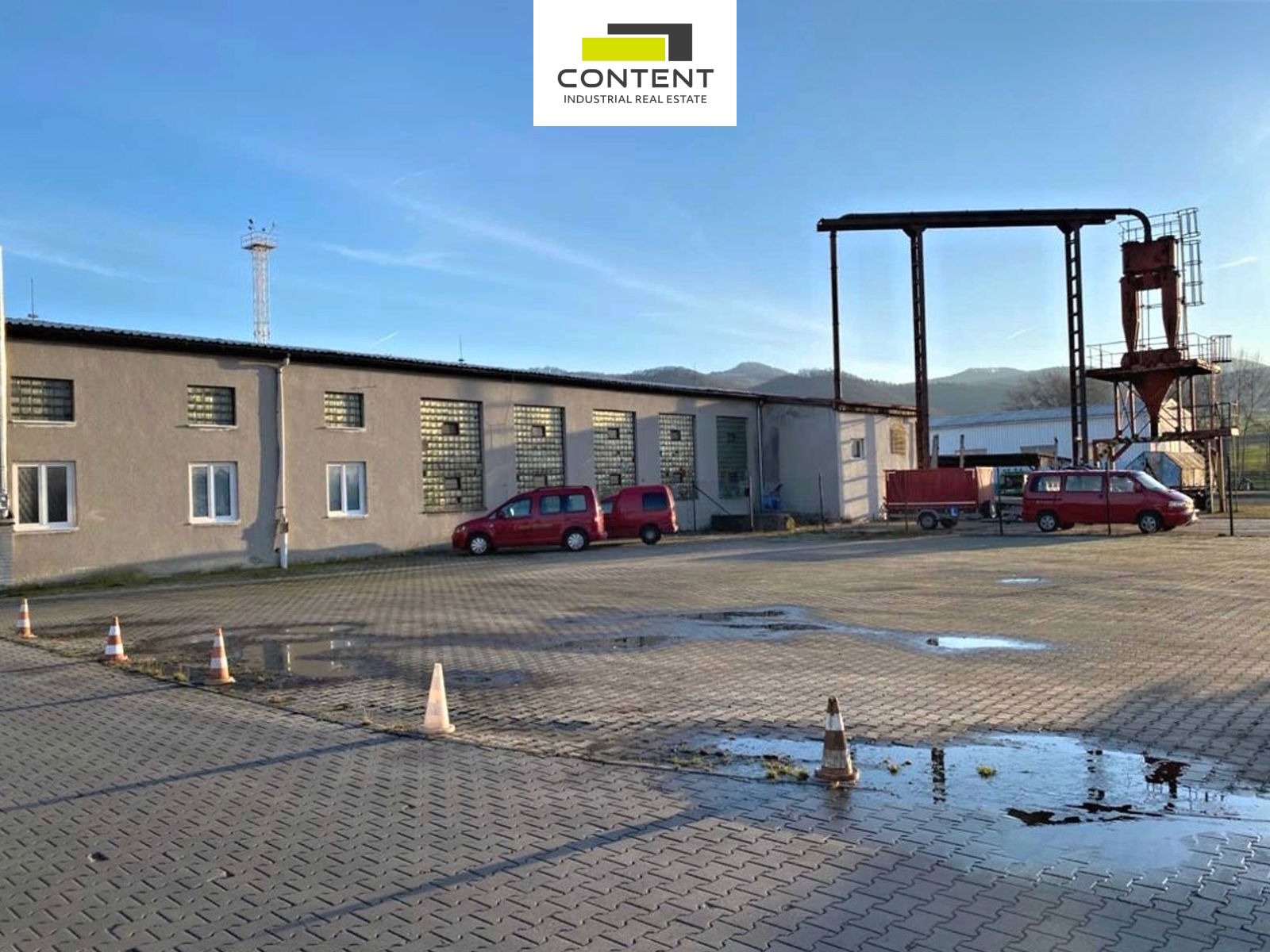 Pronájem skladu, výrobních prostor 456 m², Teplice - Žalany