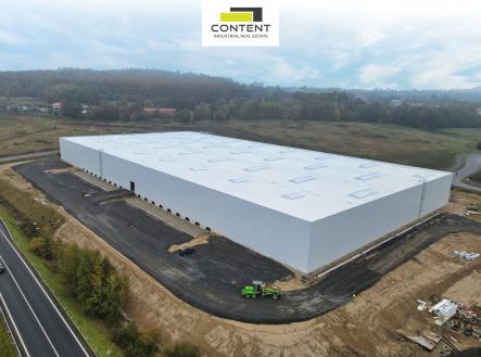 Pronájem výrobní prostor, 10 000 m²