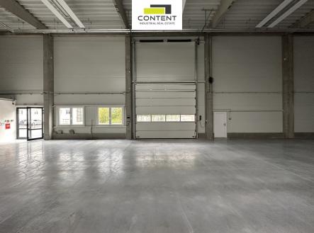 Pronájem výrobní prostor, 1 300 m²