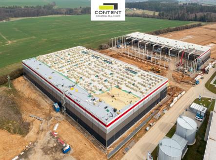 Pronájem výrobní prostor, 4 398 m²