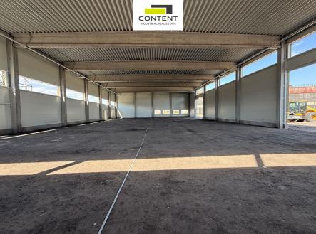 Pronájem výrobní prostor, 919 m²