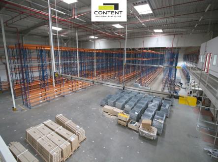 Pronájem skladovací prostor, 9 008 m²