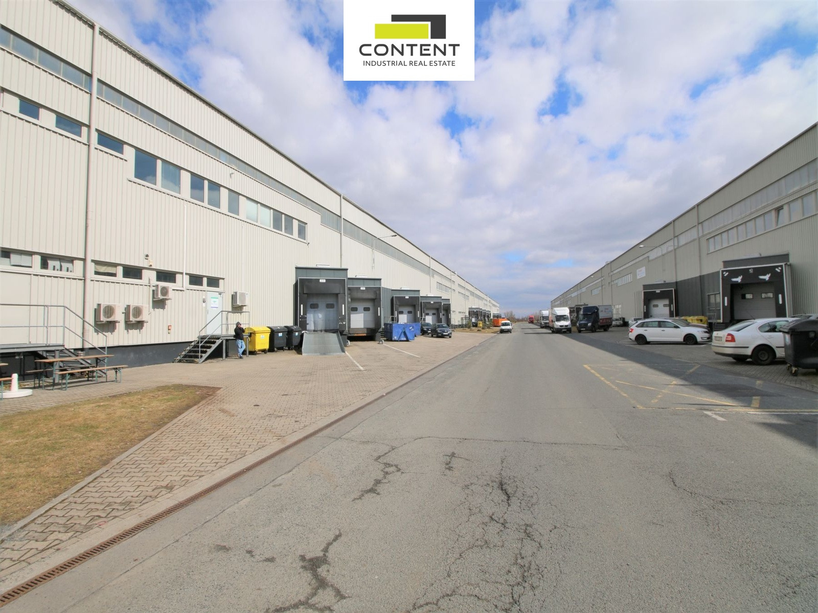 Pronájem skladu, výrobních prostor 4.264 m², Kněževes