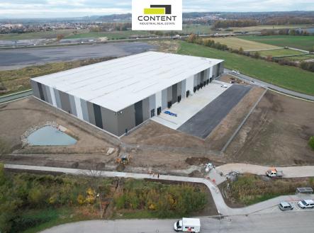 Pronájem výrobní prostor, 10 000 m²