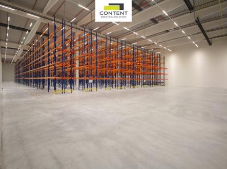 Pronájem skladovací prostor, 4 100 m²