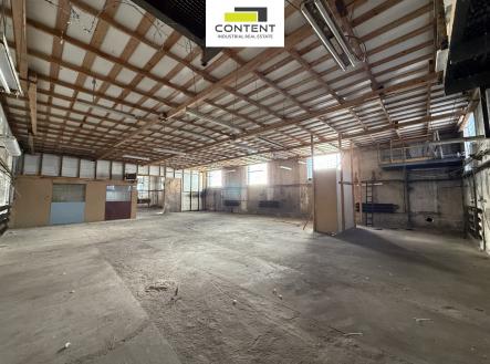 Pronájem výrobní prostor, 666 m²