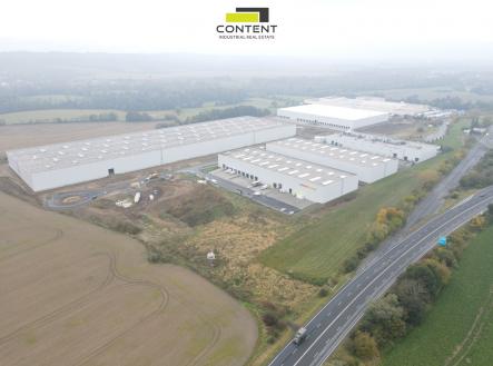 Pronájem výrobní prostor, 7 258 m²