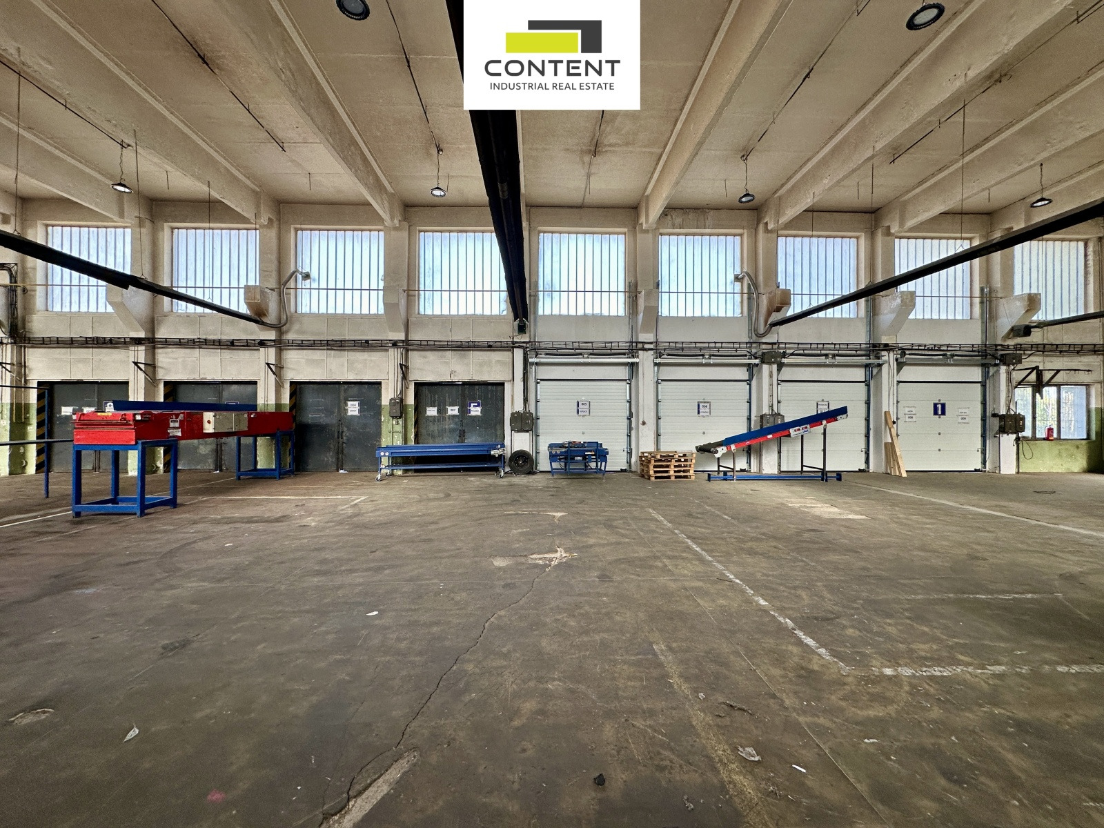 Pronájem skladu, výrobních prostor 903 m², Teplice - Žalany, D8