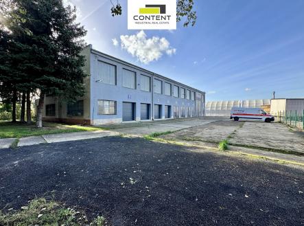 Pronájem výrobní prostor, 903 m²