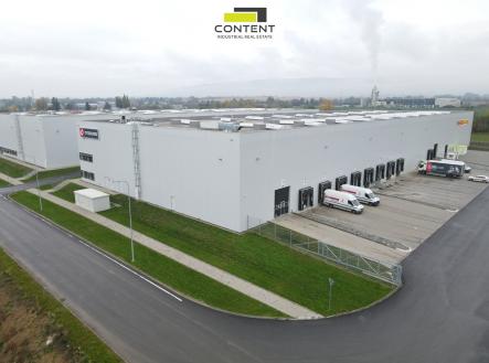 Pronájem výrobní prostor, 37 684 m²