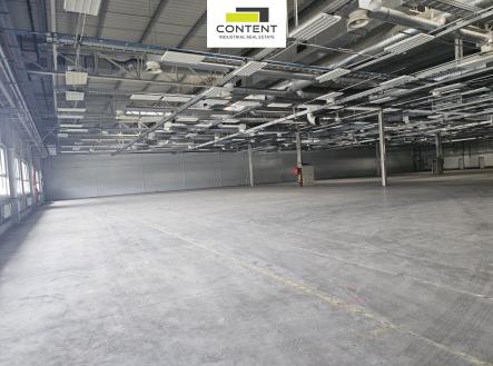 Pronájem výrobní prostor, 16 735 m²